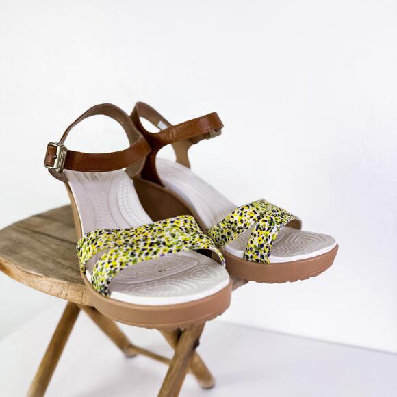 Crocs Leigh II Ankle Strap Graphic Wedges Sandals Hazelnut Gold Y2K 2000s Size 8 - Picture 3 of 12
